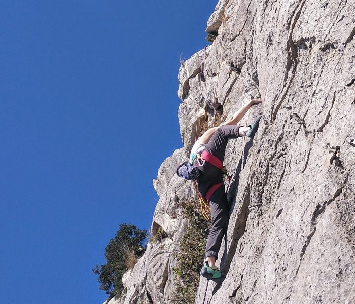 Penya Ginesta – Rock climbing a stone throw away from Barcelona